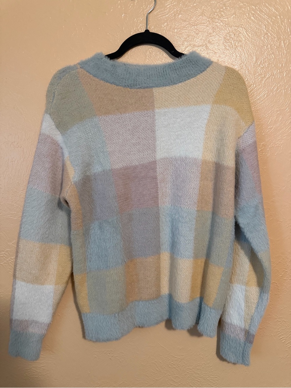 Ann Taylor Pastel Plaid Crewneck Sweater in Blue, Cream, Tan, Pink